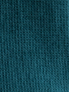 close-up of linen waffle texture in vintage green colour by Linge Particulier