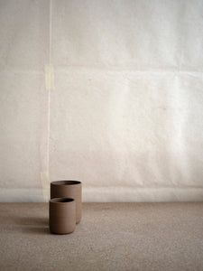 small and big coffee cup by Aquiles Ceramica